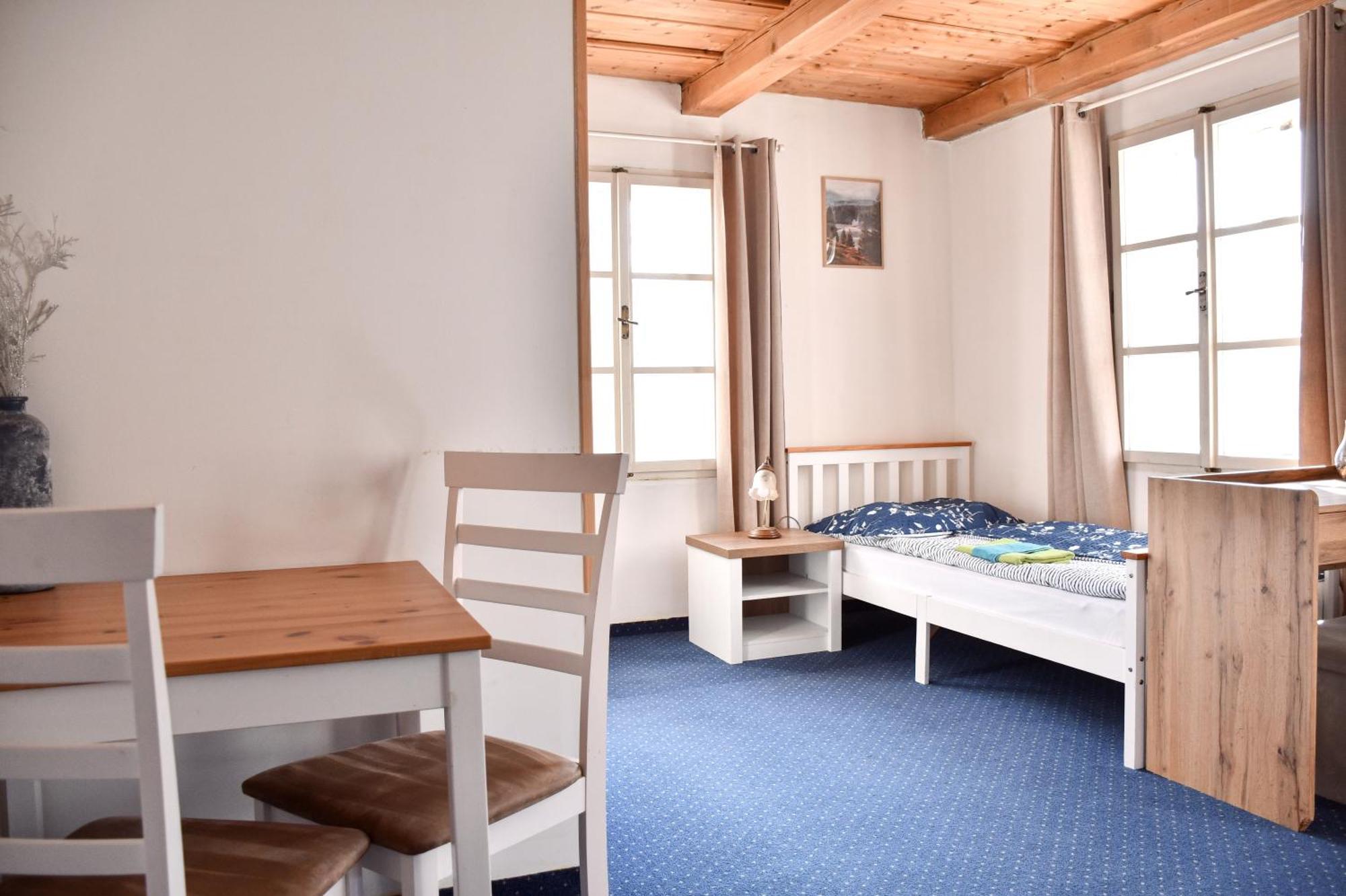 Penzion Modry Svet Loket Bagian luar foto